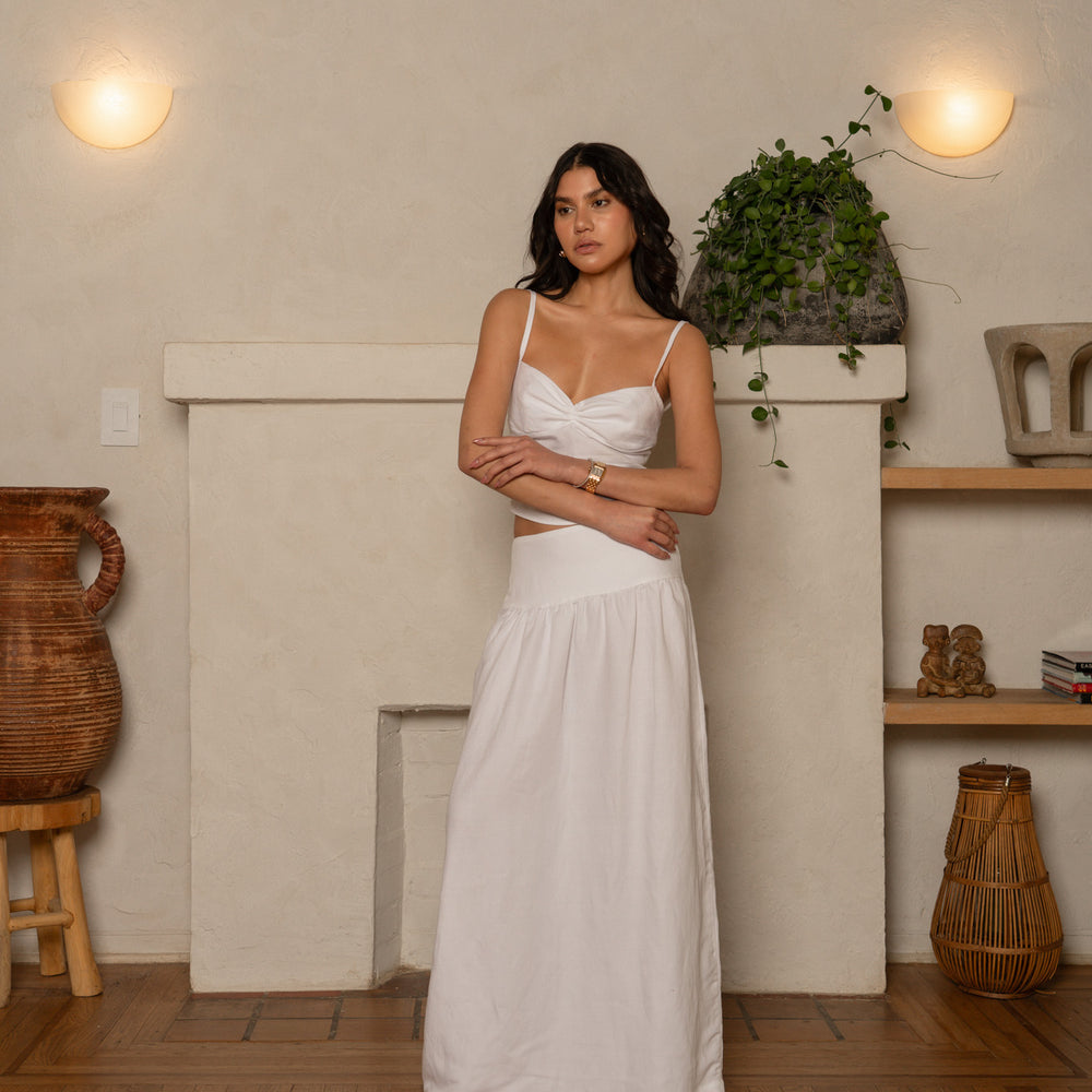 
                  
                    LINEN BLANCHE MAXI
                  
                