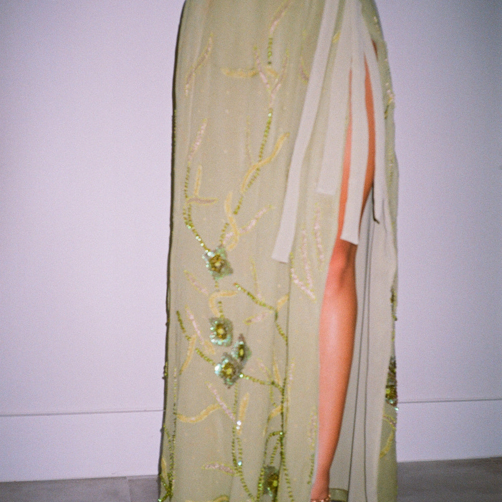 
                  
                    TASHI MAXI
                  
                
