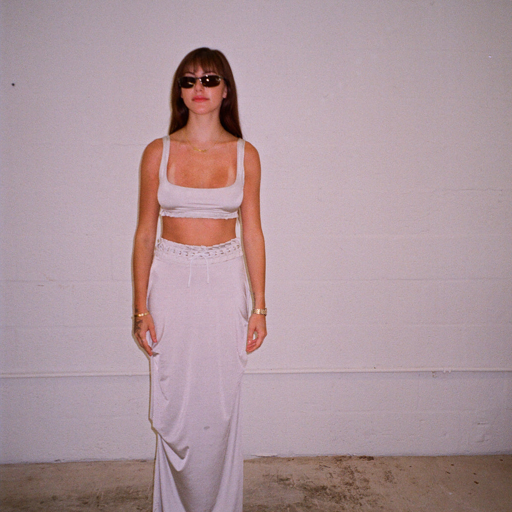 
                  
                    PLEATED DRAWSTRING MAXI
                  
                