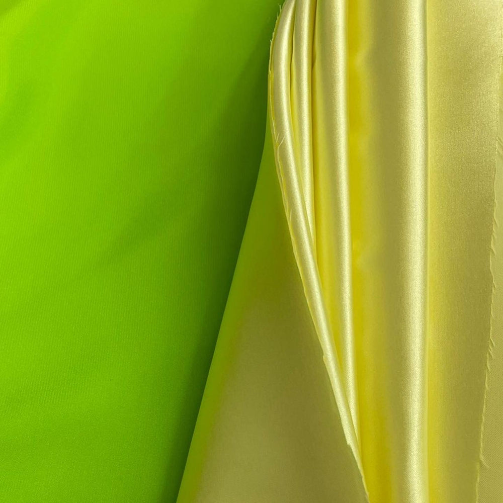 
                  
                    IRIS MAXI
                  
                