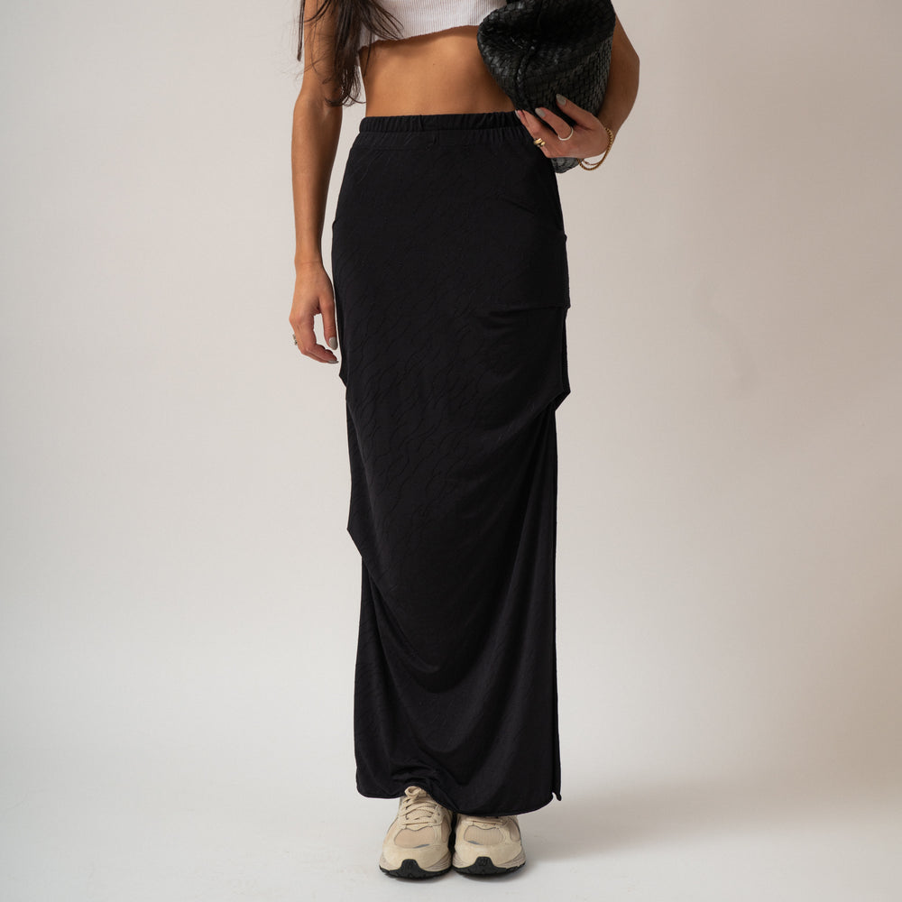 
                  
                    ZOIE MAXI
                  
                