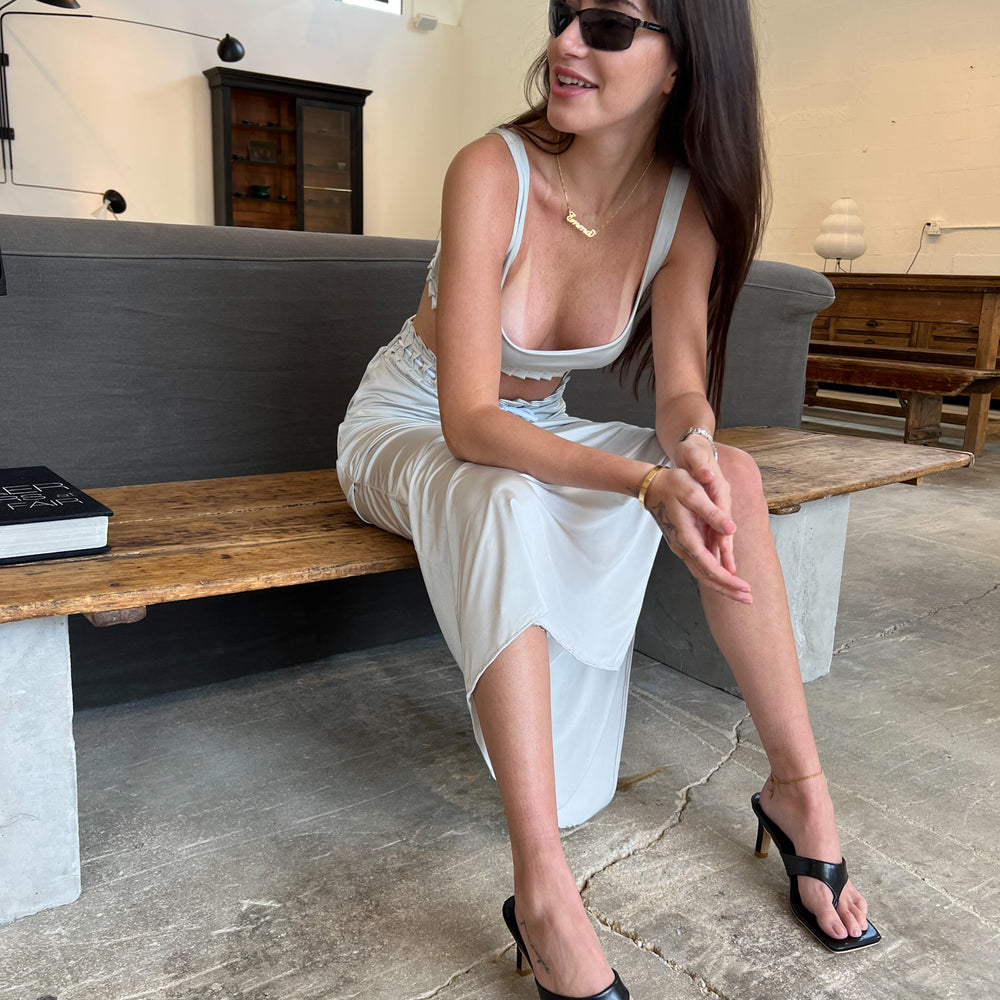
                  
                    PLEATED DRAWSTRING MAXI
                  
                