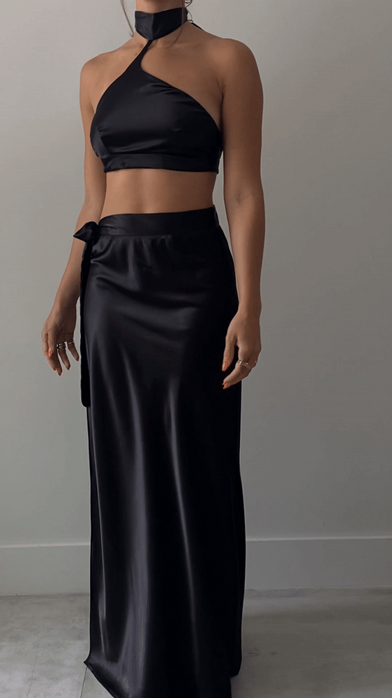 
                  
                    MIMI TOP
                  
                